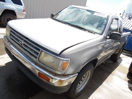 1996 TOYOTA T100 SR5 GRY XTRA 3.4L AT 4WD Z17684